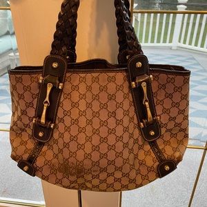 Gucci handbag